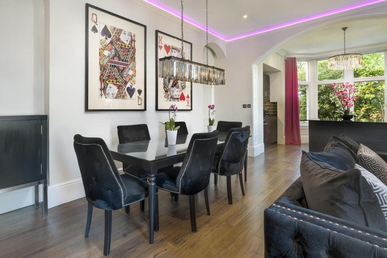 Grand Apartment Windermere Bagian luar foto